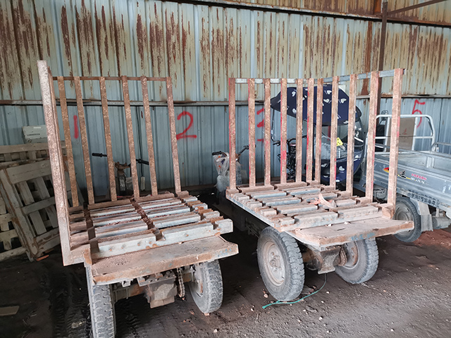 Manual packing system